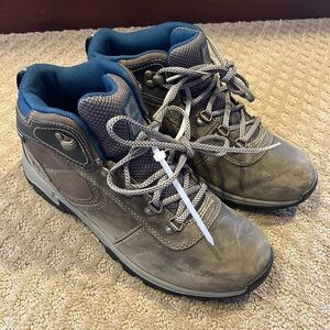 Women’s Sz 8 Tan-Gray Timberland Mt. Maddsen Hiking Shoes NEW